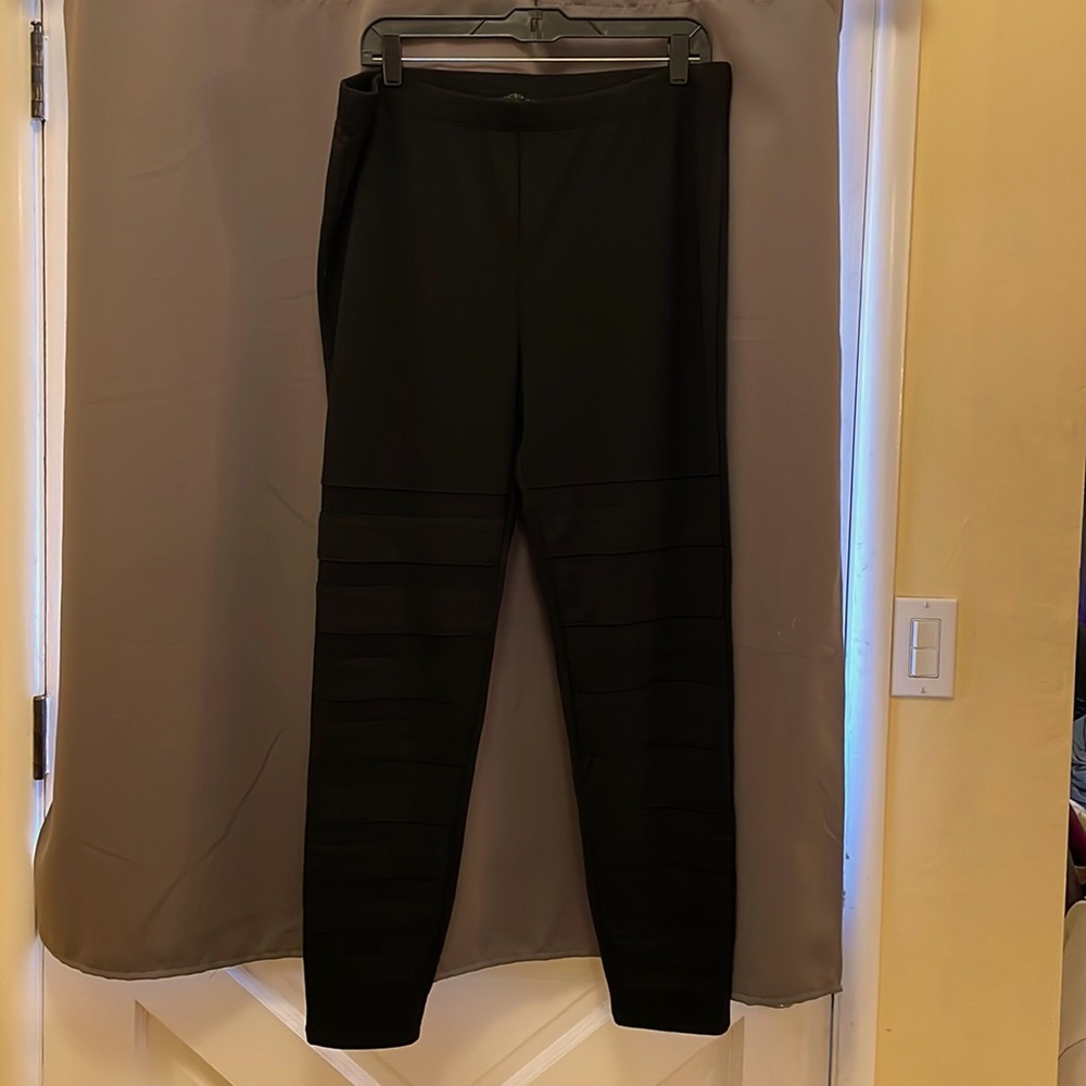Forever 21 + mesh panel leggings